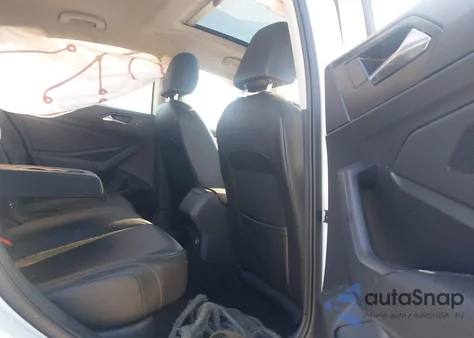 2020 Volkswagen Jetta 1.4T R-Line/1.4T S/1.4T Se z USA, uszkodzony, nr VIN 3VWCB7BU1LM007778